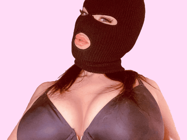 anonimami OnlyFans creator