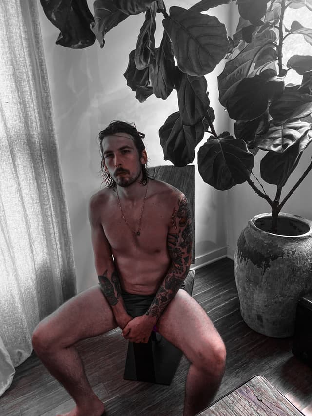 petrixcore OnlyFans creator