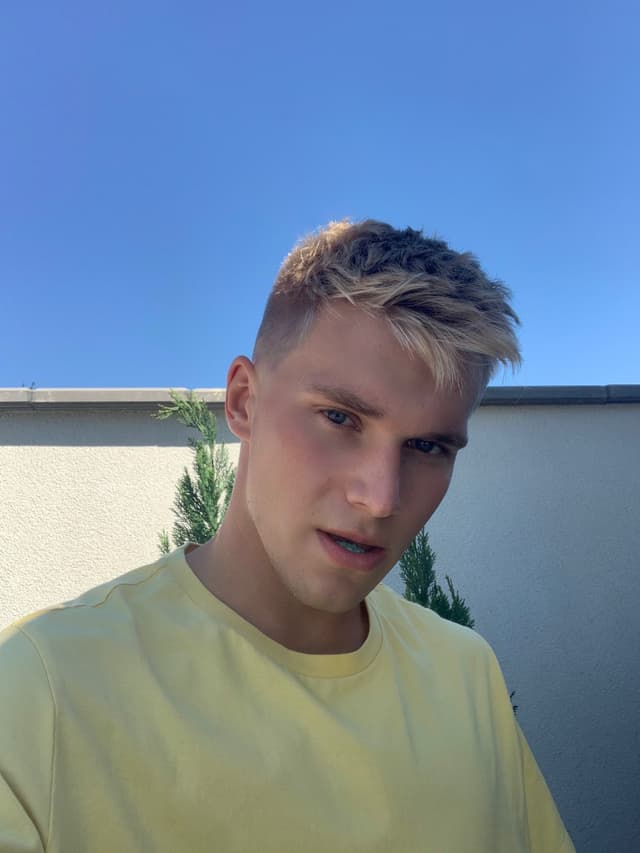 Luke West OnlyFans creator