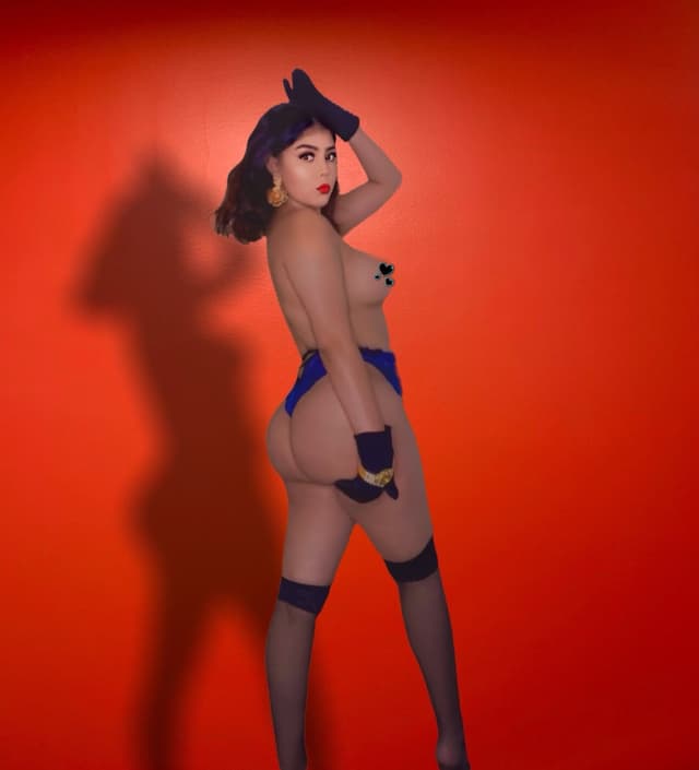 Stifani OnlyFans creator