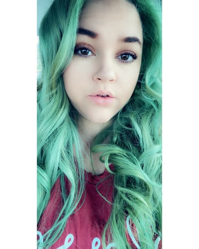 B 💕 OnlyFans creator