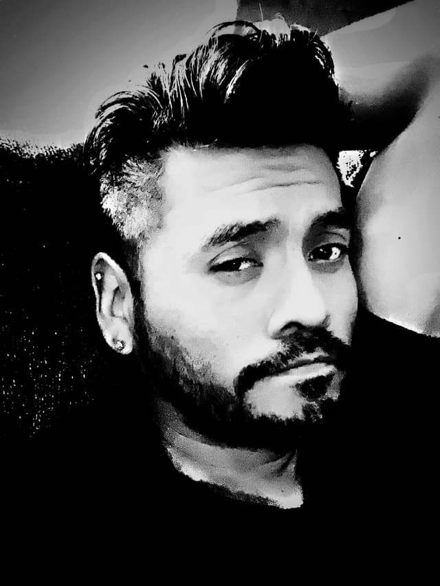 Cervantes19 OnlyFans creator