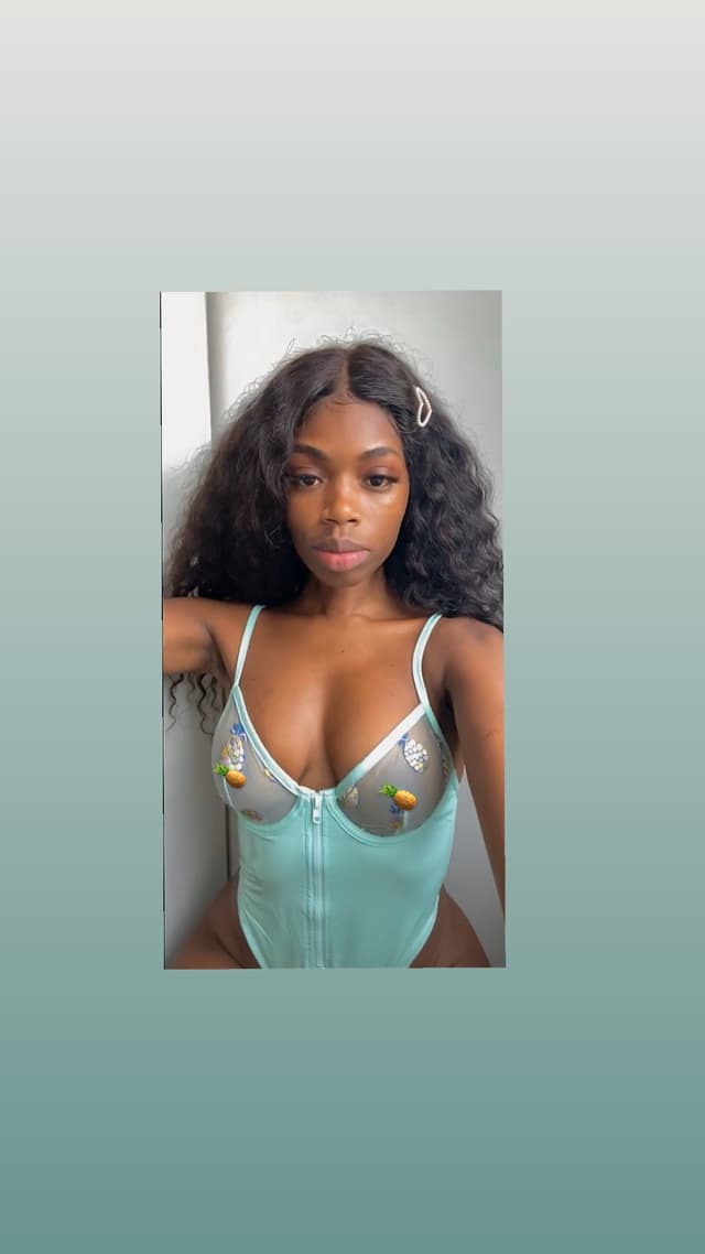 Laura🦋💫 OnlyFans creator