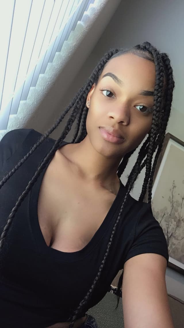 Ryleigh Gianna OnlyFans creator