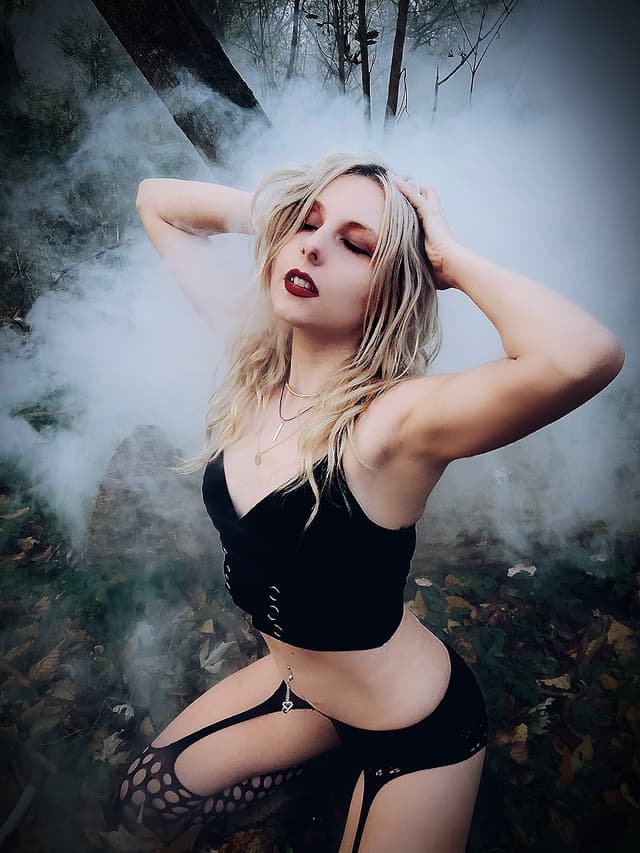 Amanda Fox OnlyFans creator