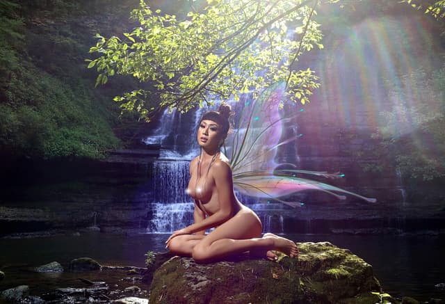 Venus Lux OnlyFans creator