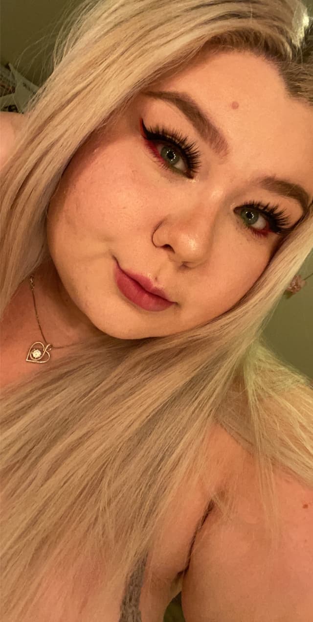 Aurellia ❤️ OnlyFans creator