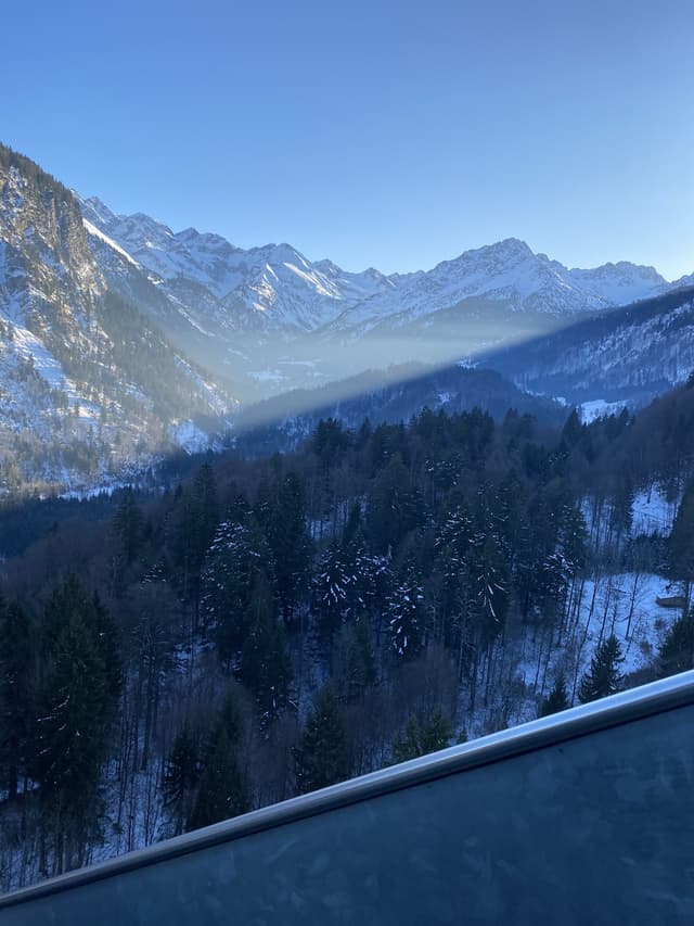 sarin OnlyFans creator