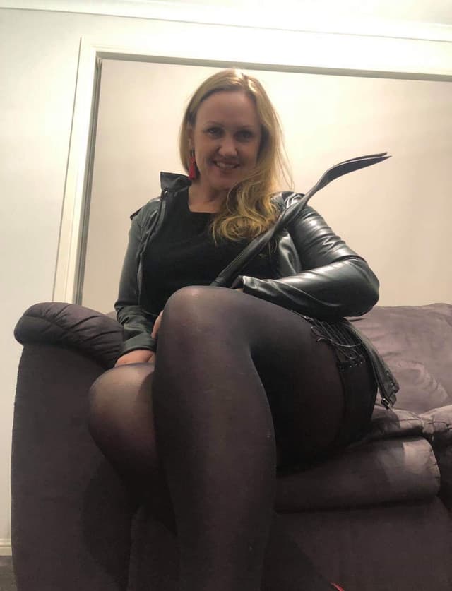 Mistress Riki OnlyFans creator