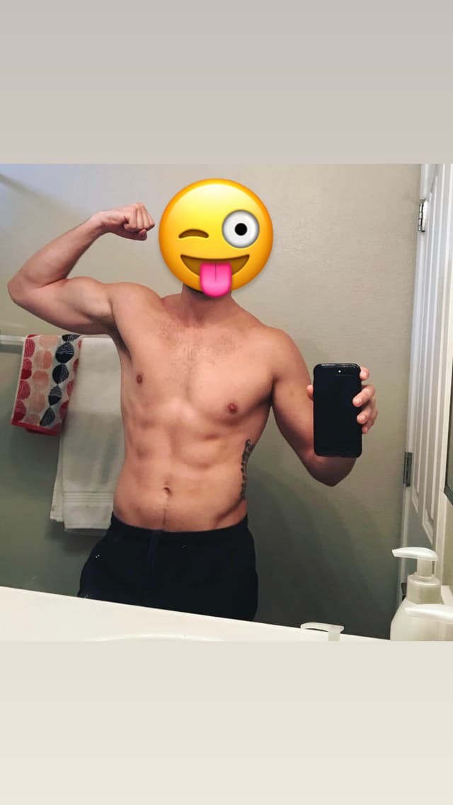 Son OnlyFans creator