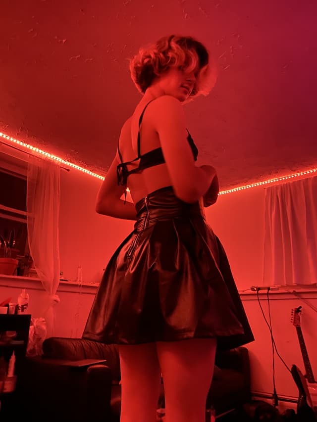 metalhead gf butt OnlyFans creator