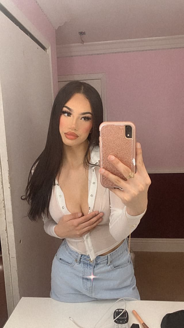 Celene OnlyFans creator