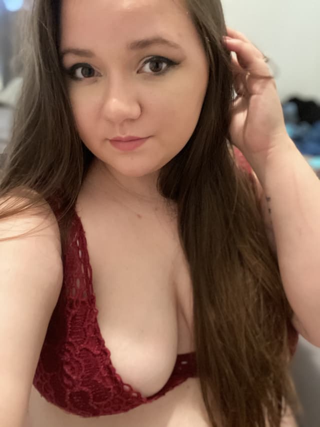 Babygirl Becca OnlyFans creator