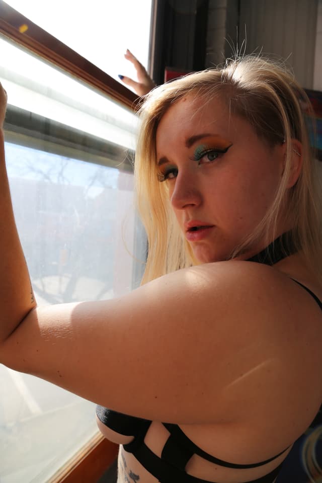 Sierra Pine OnlyFans creator