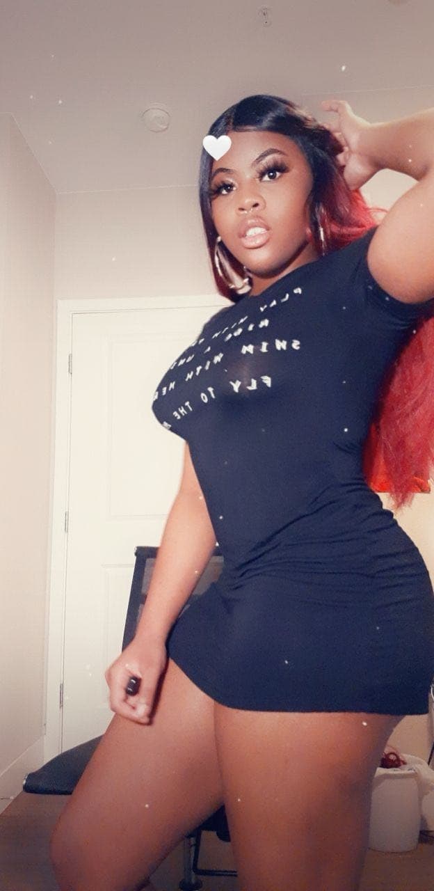 Sapphire Vixen OnlyFans creator