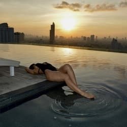 HotLonelyWife OnlyFans creator