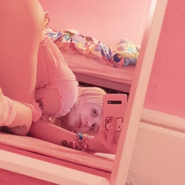 silly girl n big bro OnlyFans creator