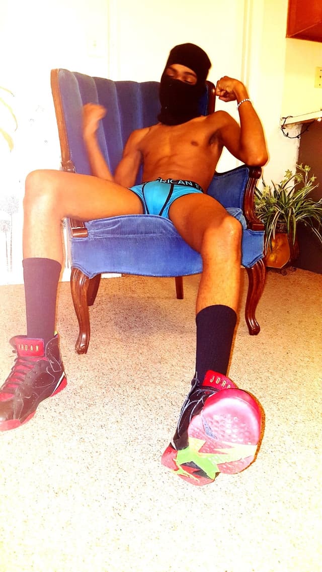 LØBØIZ OnlyFans creator