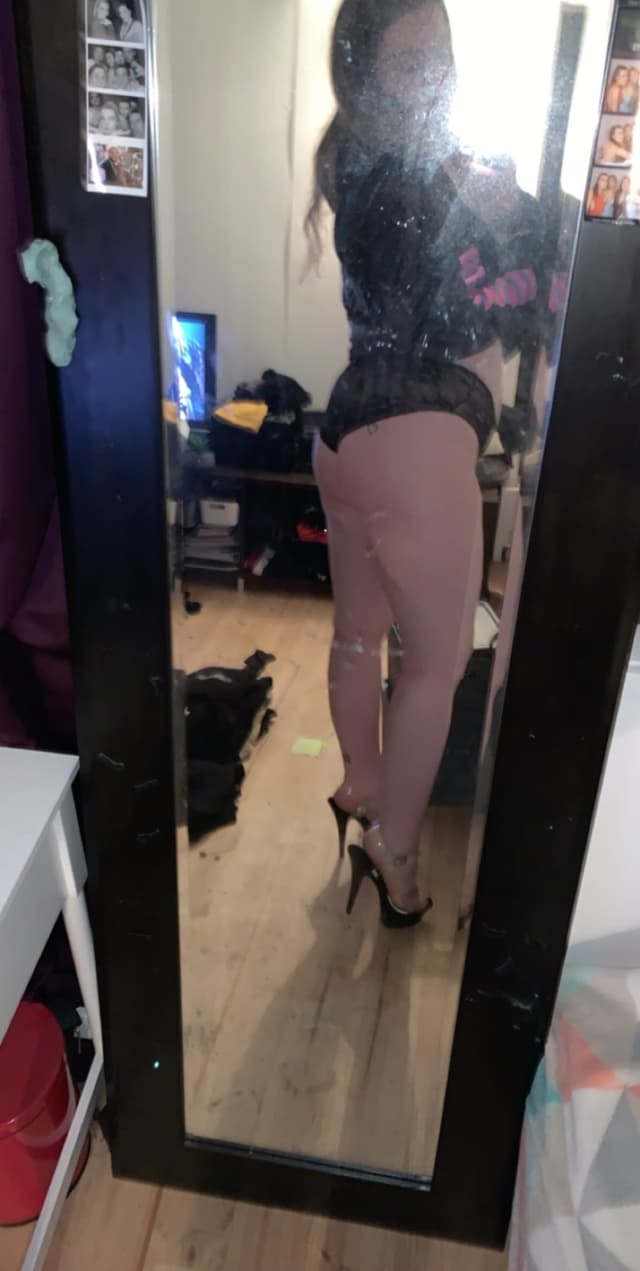 Gigi Lores OnlyFans creator