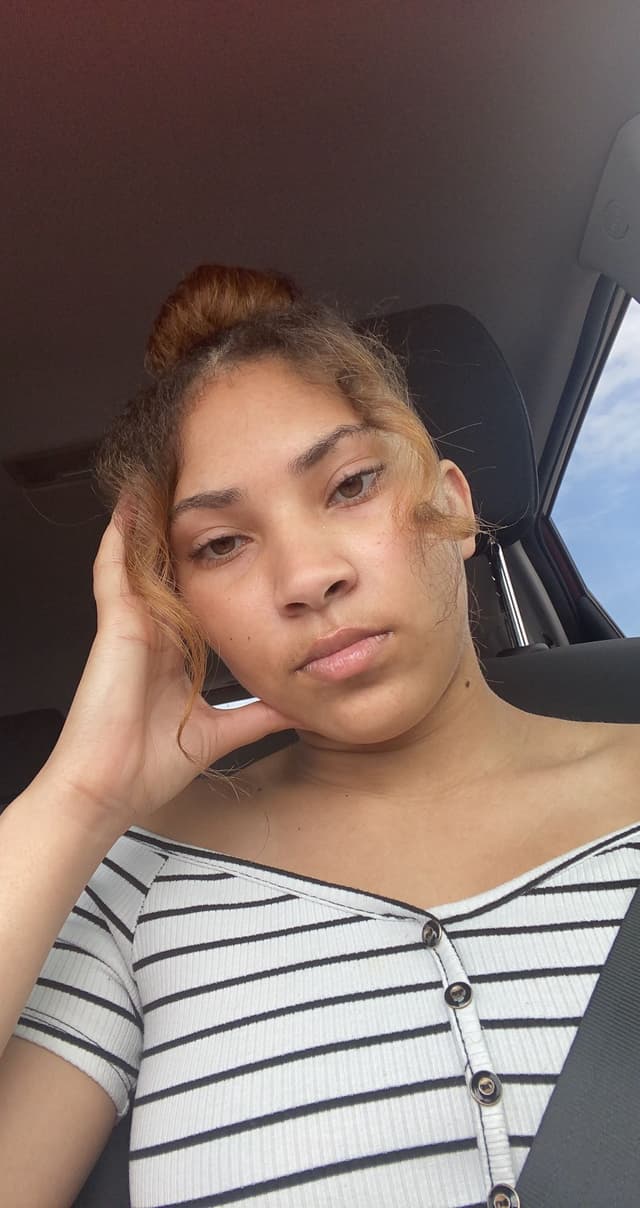 Miranda Laurent OnlyFans creator