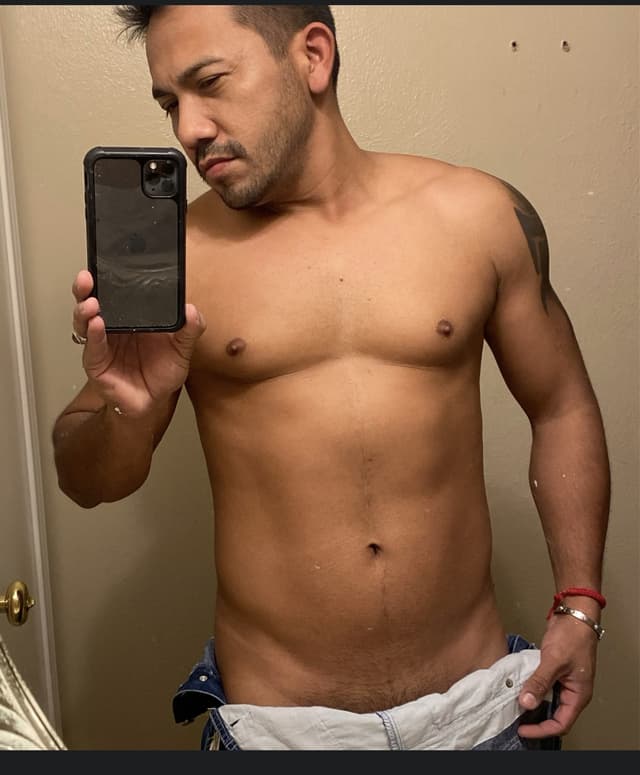 Rigoberto OnlyFans creator