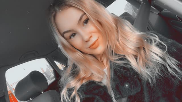 Beth OnlyFans creator