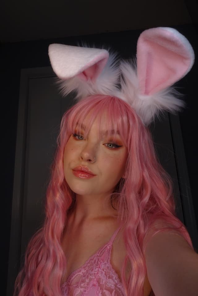 Alexi 🍒 OnlyFans creator