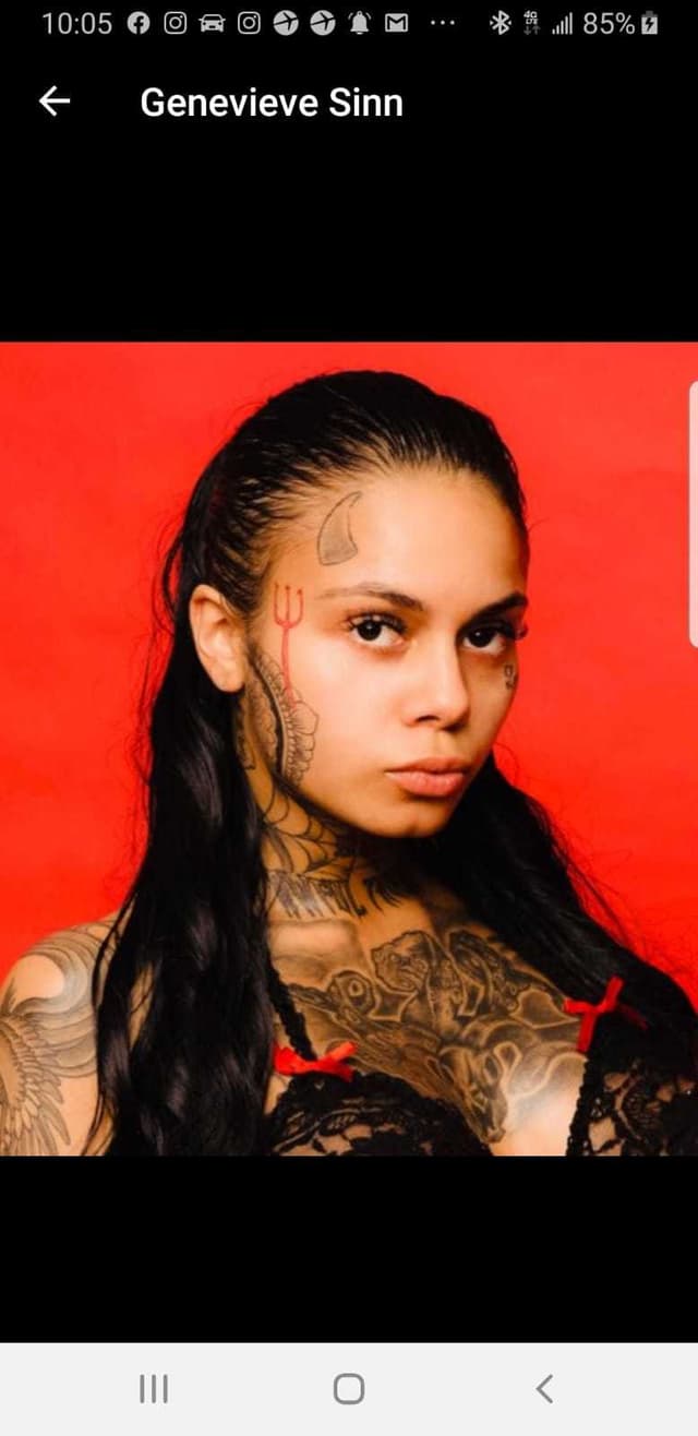 Genevieve Sinn OnlyFans creator