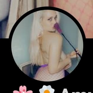 Amy Janes OnlyFans creator