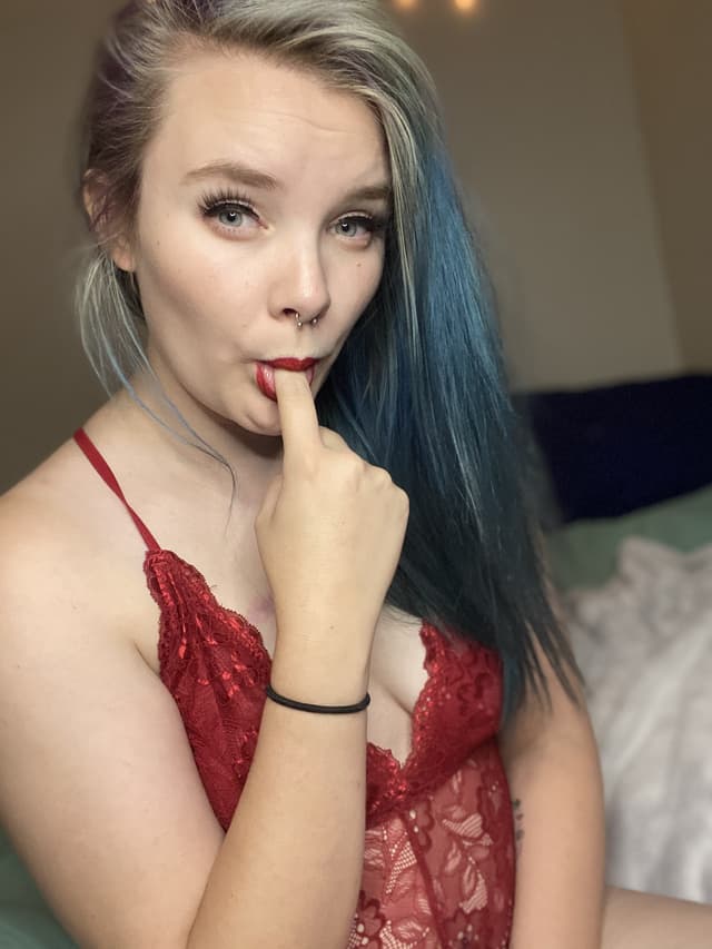 Alisarosefree OnlyFans creator