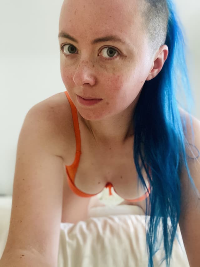 Miss Julie James Free OnlyFans creator