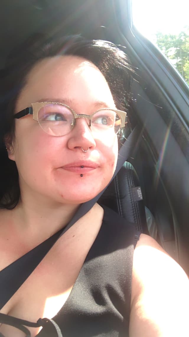 Suzie OnlyFans creator