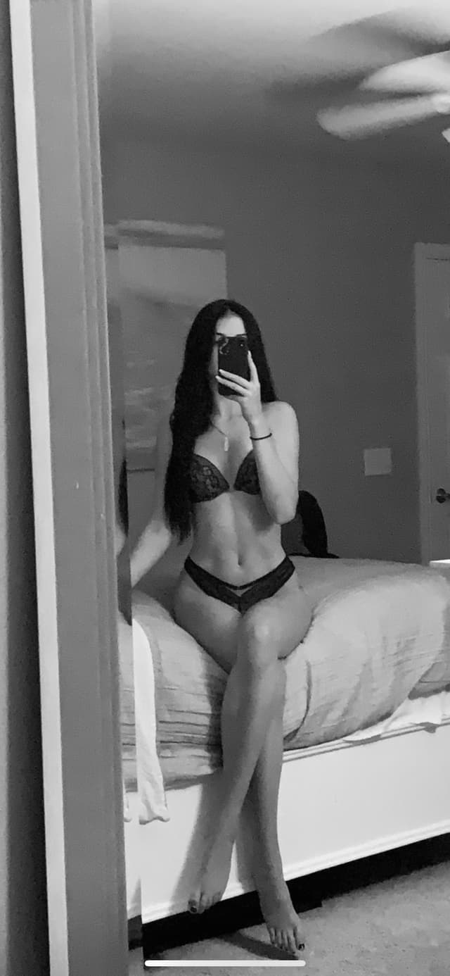 Milla Black OnlyFans creator