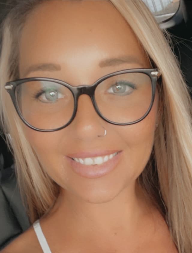 Christina OnlyFans creator