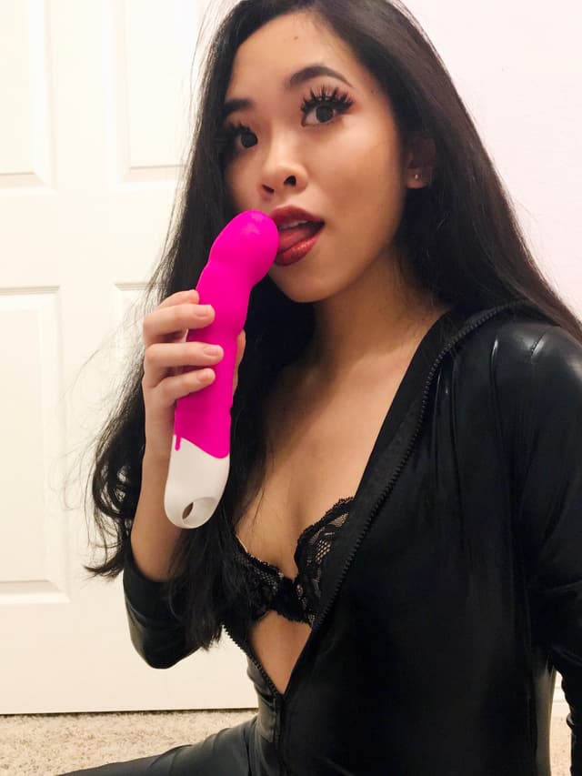 Lara-Kennedy OnlyFans creator