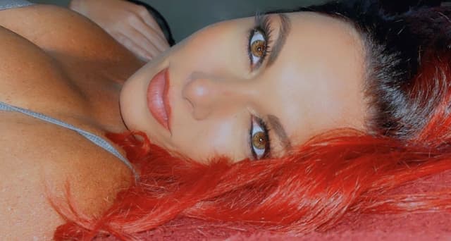 Shanna OnlyFans creator