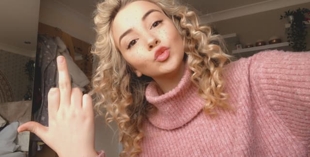 PERFECT PINK PUSSY💦 OnlyFans creator