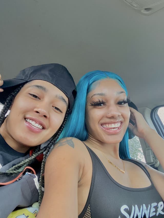 2 freaks 1 sheet 😏 OnlyFans creator