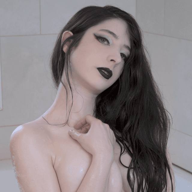 Mikomi Hokina OnlyFans creator