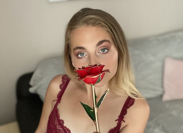 Chloe Diamond 💎 OnlyFans creator