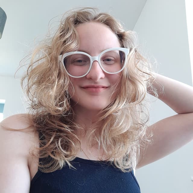 ROXIEJOY OnlyFans creator