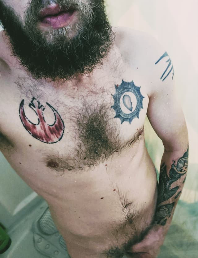 Dadbodilf OnlyFans creator